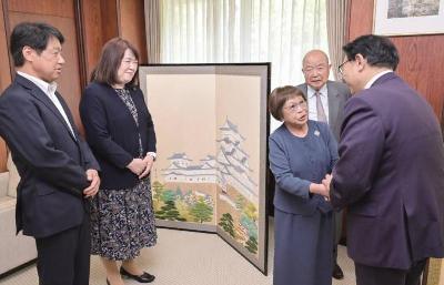 ご覧ください、友の押し絵 サムネイル